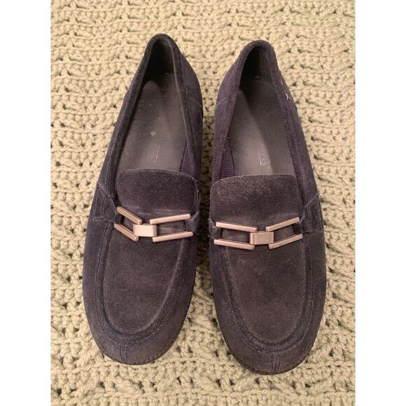 Girls Predictions Suede Shoes  - Picture 1 of 6